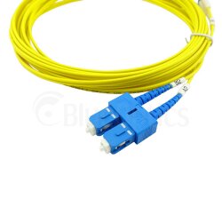 BlueOptics Duplex Cable de parcheo de fibra óptica SC-UPC/SC-APC Single-mode 30 Metros