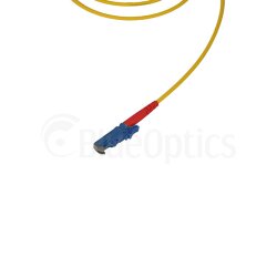 BlueOptics Simplex Cable de parcheo de fibra óptica E2000-UPC/E2000-UPC Single-mode 0.5 Metro